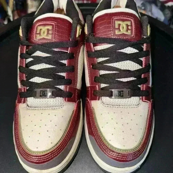 RARE DC Premier SN VTG  Y2K Fat Tongue Shoes Sneakers Burgundy Gold Men Size 8.5 - Picture 10 of 11